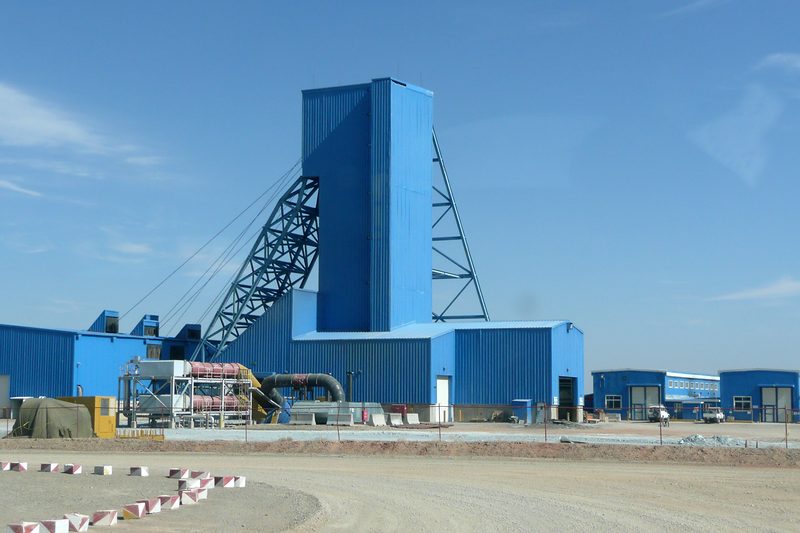 Стройка рудника Оюу-Толгой в монгольской Гоби, 2010 год